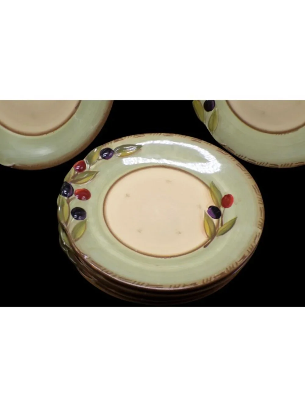 Clay Art Oliva Italiana Hand Painted 11